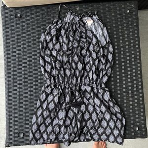 Missimo Black & White Romper size Small